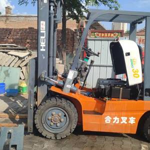 合力3吨叉车